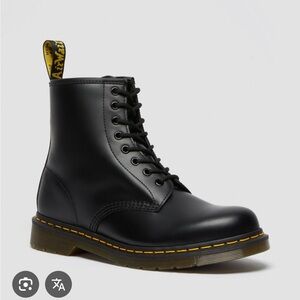 Dr. Martens 1460 Classic Lace Up Boots Black + Shoe Care Kit